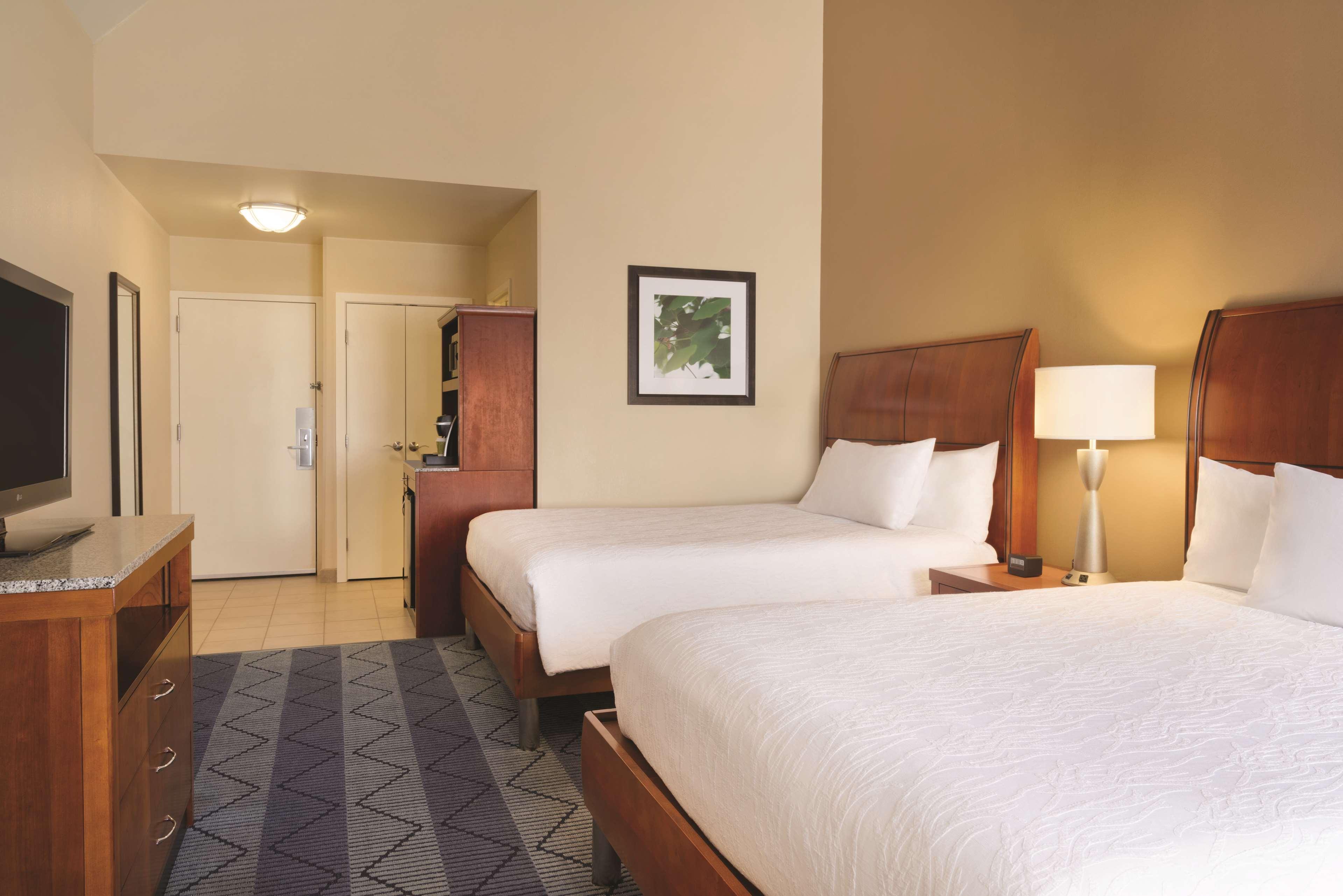 Hilton Garden Inn Lancaster Exterior foto