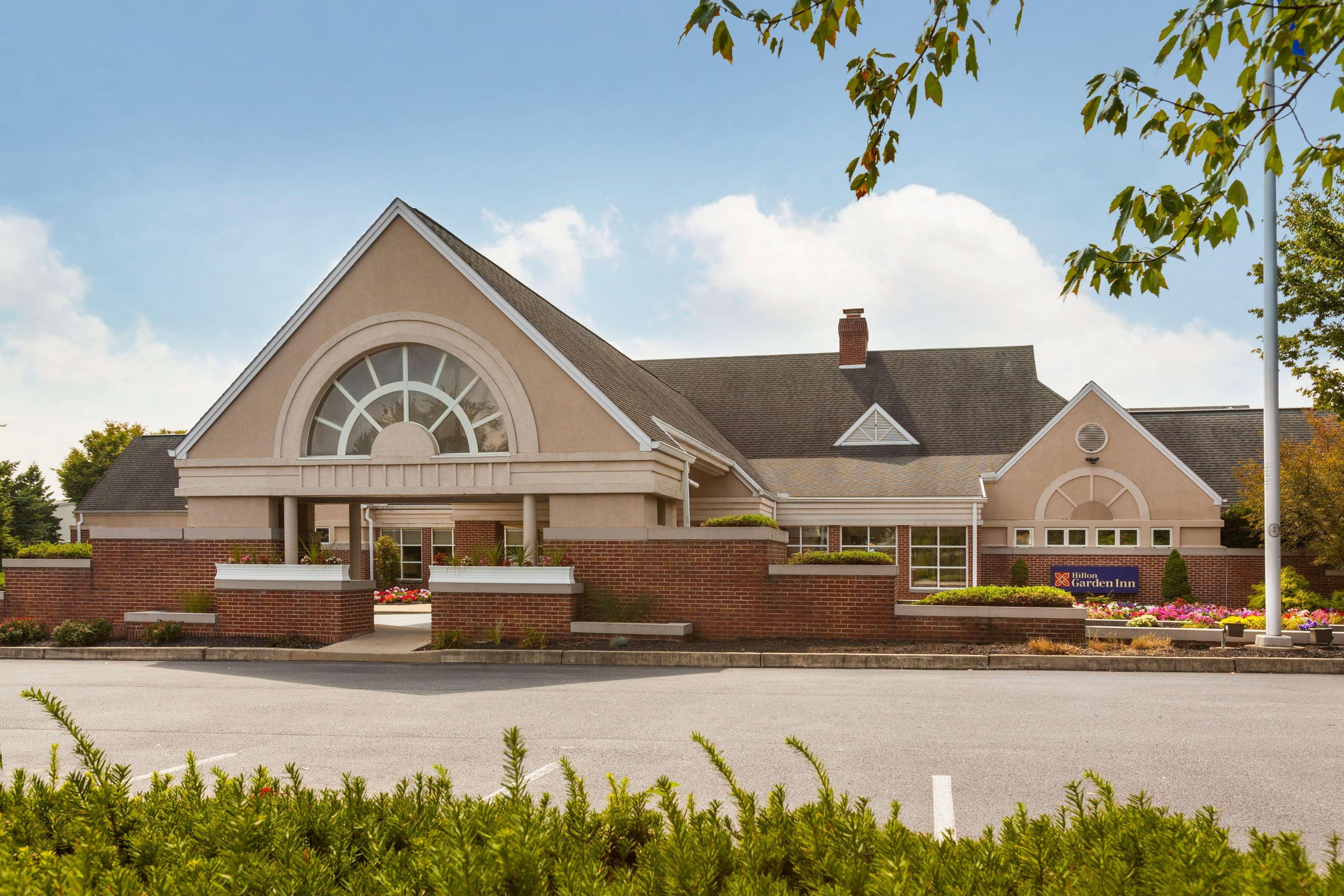 Hilton Garden Inn Lancaster Exterior foto